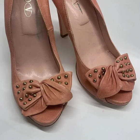 Valentino Red V High Heel Pumps Shoes Peep Toe Studded BowCoral Pink  Size 40 10 - Picture 3 of 12